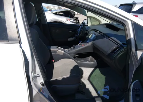 2014 Toyota Prius Two z USA, uszkodzony, nr VIN JTDKN3DU4E0372828